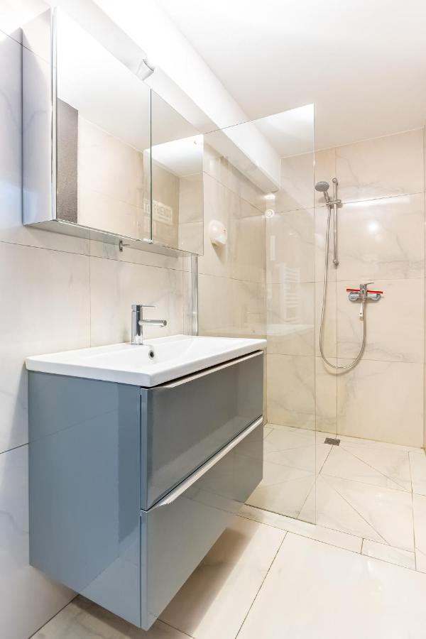 Le 31-GregIMMO-Appart'Hôtel Montbéliard Extérieur photo